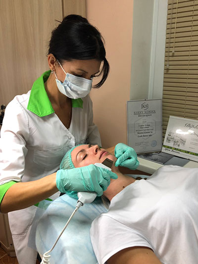 прийом лікаря-косметолога