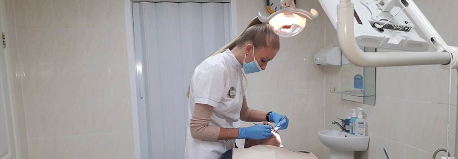 видалення зубів на Оболоні видалення зубів Оболонь